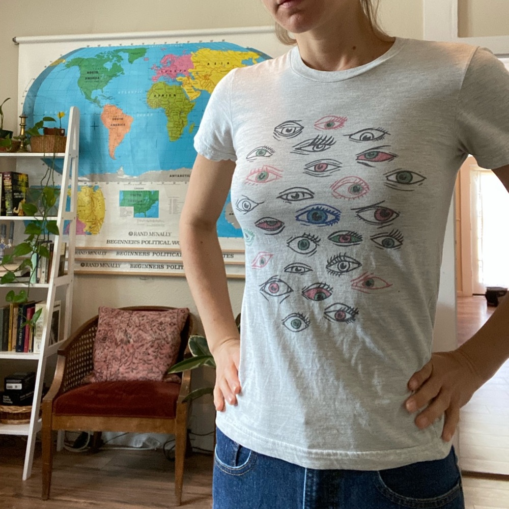 Funky eye t-shirt